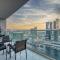 Luxury 2BD Apt with Pool GYM & Burj Khalifa Views - Dubaj Luxury 2BD Apt with Pool GYM & Burj Khalifa Views - Dubaj