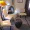 Casa de Tres Lunas/House of Three Moons