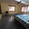 Juis Homestay Near Beach Property - Malvan