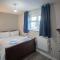 Modern Town Centre Apartment