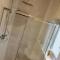 Spacious & Stylish Pet-Friendly Home I Perfect for Short or Long Stays - 基德明斯特