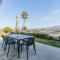 Modern Escape w Mountain Views, Walk to Lake, Heated Pool, Dining - سان ماركوس