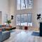 Modern Luxury 4-Bedroom Home by Mont-Tremblant Ski Resort - 苏必利尔湖