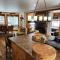 Curated Lux Treetop Sundance Ski cabin - Sundance Curated Lux Treetop Sundance Ski cabin - Sundance