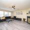 Elegant and Spacious Retreat - تومبال