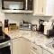 Studio B -Cozy home mins from Airport, Uptown and Downtown - 伯明翰
