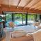 Hil & Jacks Riverfront Cabin, Merrijig Mt Buller