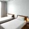 Beige Poshtels + Netflix
