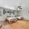Stylish Downtown Gem - Sleeps 8 - Fire pit - Ensuite Baths - Austin