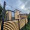 Fiadh Rua Cabin - with Private Outdoor Hottub - Kinlough