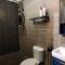 DT2165 Homestay 4 Room 8 Guest - Kampong Ayer Resam