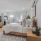 Brand New Apt W Parking Blocks From Downtown- A - Саннивейл