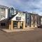 Microtel Inn & Suites by Wyndham Denver Airport