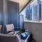 Bright 1br1ba In Mel Cbd Balcony Wifi