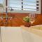 Hunter Valley Lodge & Retreat - Stunning Country Lodge