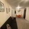Centrally Located Apt with Parking - Walsall