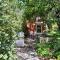 Annies Garden Cottage