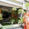 Super Hotel O MP Nagar Near Rachna Tower
