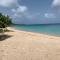 Coté plage Le Balaou Saint Francois