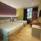 YEE HOTEL Permas Jaya