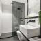 Stunning Apartment at Marvel Stadium with Parking & Amenities