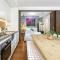 Urban Oasis in Waterloo With Private Balcony