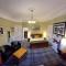 Knap Guest House