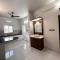 G 5 Gayathri Enclave 2 Bedroom Fully Furnished Apt - Тривандрам