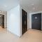Stylish 2 Bedroom Suite with Stunning Creek and Skyline Views - 迪拜