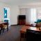 Residence Inn Saint Louis Airport / Earth City