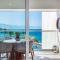 Oceanfront 1BR with Balcony - Sea View & Pools - بويرتو فايارتا