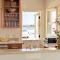 2bd 2ba, steps to the beach, sleeps 6, AC, and parking - 长滩