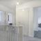 NEW Spacious Entire Home With Parking - Kent