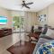5 Star Resort 2BR 2 BATH King Suite Shuttle Pools Across from Beach 2208 - Destin