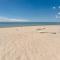 Lake Michigan Beach Cottage - beach access and stunning views. - West Olive