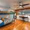 Sleeps 20 Private Pool Backyard Luxurious Home - Bee Cave
