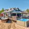 DomeRoom-Spa-Pool-Views-PlaySet-GameRoom-FamilyFun - 阿赫瓦尼