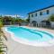 Modern Urangan Beach House Close To Beach