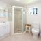 Modern Urangan Beach House Close To Beach