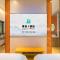 Dequan Luxury Hotel National Exhibition Center Wangjing Bridge Branch The subway is right outside the door Coffee, fruits, snacks, a gym and a laundry room are provided for free in the lobby - Peking