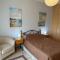 Seaview apartment with roof terrace