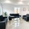 Expansive 4BR, 3-Story Stay in LA - CL1- LAR - Los Angeles