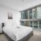 Luxurious apt In Southern Cross-Harbour Views 3B2B