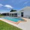 Relaxing Charlotte County Villa 5881 with Private Pool Access - بونتا غوردا