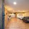 Prague West - Quite Studio Terrace Chyne - هوستيفايس