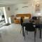 Appartement moderne à Latresne avec jacuzzi, 50 m²
