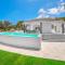 VILLA MIO& TUYO