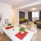 Shabbat Apartments