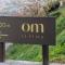 Om Living Pelion
