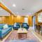 Luxury Villa with Indoor Heated Pool & Sauna & Spa & Fire Pit - Newly Redone